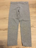 Mädchen Hose Capri Legging Gr. 110 grau Leipzig - Thekla Vorschau