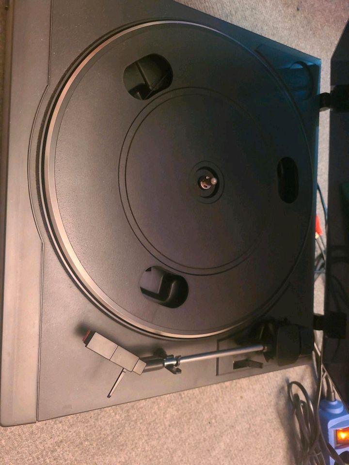 Lenco L3806 Plattenspieler Schallplatte in Moers