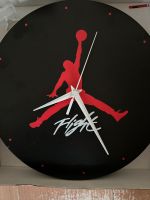 Air Jordan, Flight Wanduhr , schwarz-rot, NEU! Berlin - Pankow Vorschau