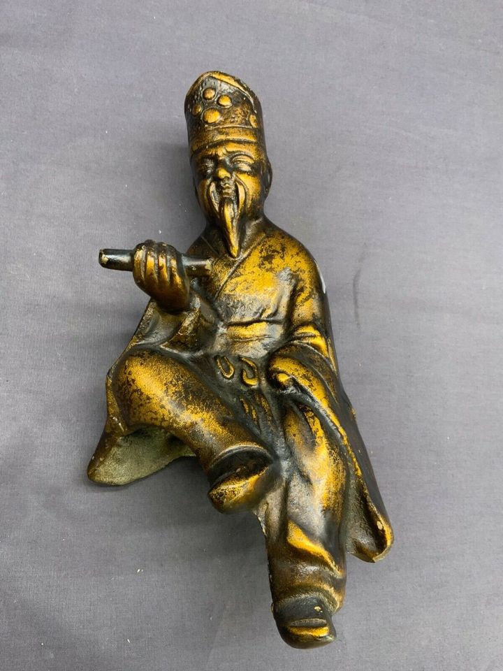 CHINA SKULPTUR GELEHRTER AUF PFERD FIGUR AUS METALL EISEN BRONZE PATINIERT 34cm - Versand kostenlos - Wir sind für Sie da lokal in 86830 Schwabmünchen oder online ARTHOME24 in Schwabmünchen