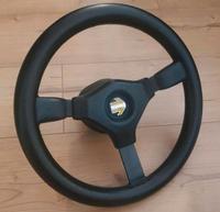 MOMO SPORTLENKRAD LENKRAD  LEDER 35 ABE NABE 8010 VW  PORSCHE Sachsen - Vierkirchen Vorschau