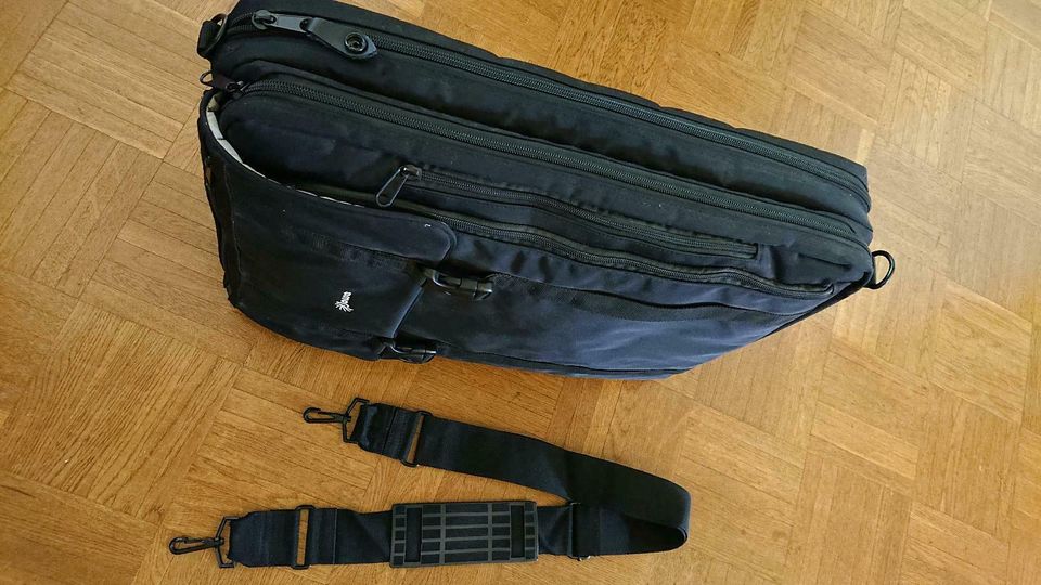 Jowa Notebooktasche + Rucksack 18" in Neufahrn