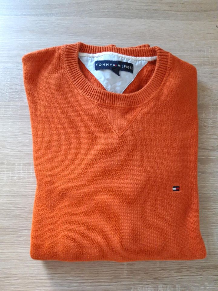 Pullover Tommy Hilfiger Gr. M in Hof (Saale)