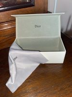 Neuwertige weiße DIOR Brillenbox Brillenetui für Sonnenbrillen Hessen - Büdingen Vorschau