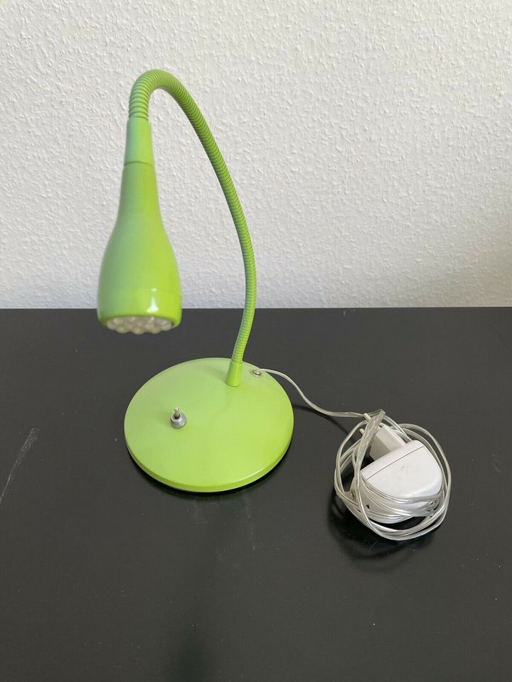 Grüne kleine Lampe für den Schreibtisch in Baden-Württemberg - Remchingen |  Lampen gebraucht kaufen | eBay Kleinanzeigen ist jetzt Kleinanzeigen