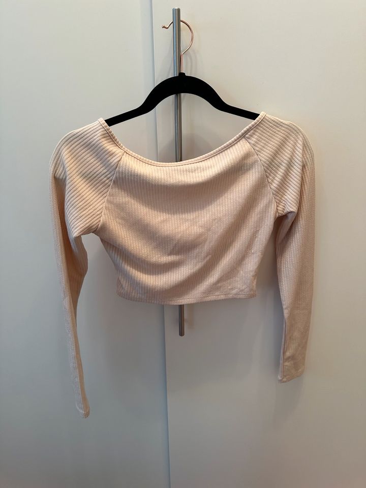 NEU Crossover Top Langarmshirt Oberteil Eng Twist in Mainaschaff