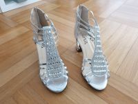 Schuhe neu silber Absatzhöhe 6cm Hessen - Friedberg (Hessen) Vorschau