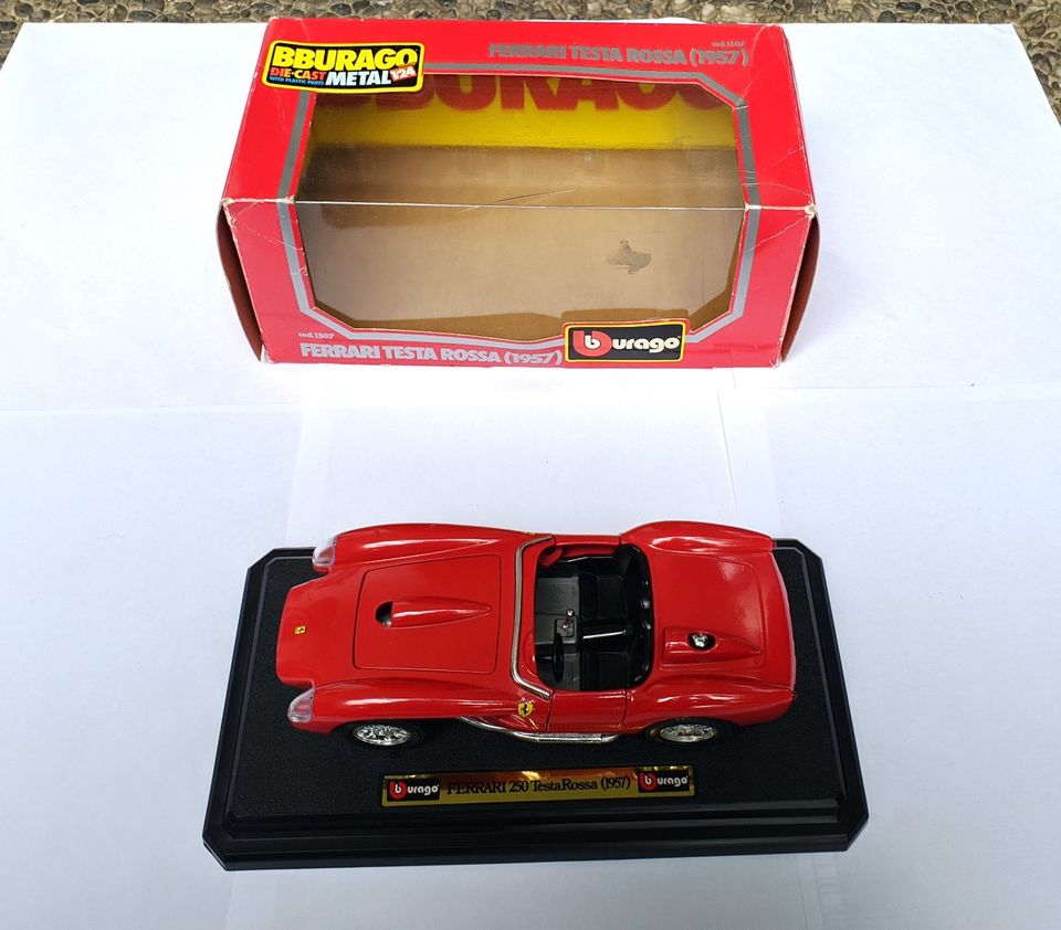 Modellauto 1:24 Ferrari 250 Testarossa Testa Rossa Bburago Burago in München