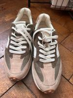Damen-Sneaker , Größe 40 (26,5cm). Der Zustand ist gut. München - Sendling Vorschau