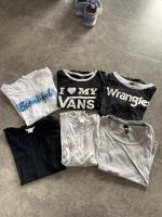 Verschiedene T-Shirts VANS Wrangler H&M Adidas Größe XS S Bayern - Kitzingen Vorschau