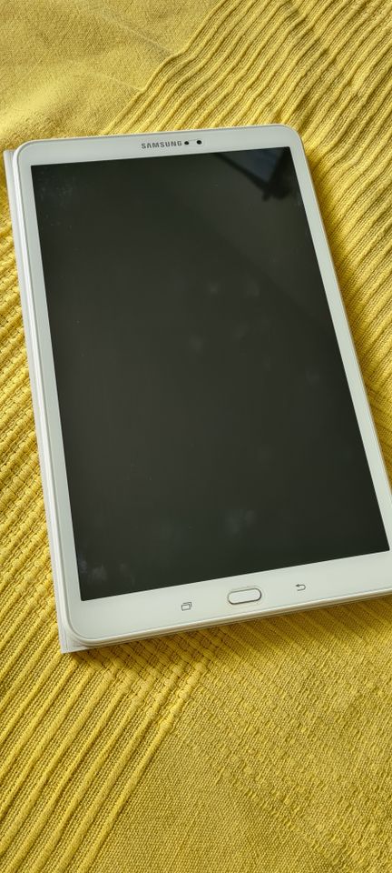 SAMSUNG Tablet A6 in Lübeck