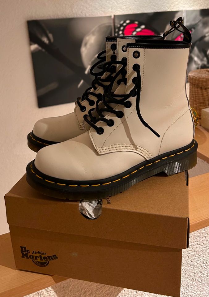 Dr. Martens 1460 Original 8-loch Stiefel WEISS Gr. 36 EU wie Neu in Kusterdingen