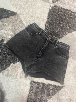 H&M Shorts neuwertig Nordrhein-Westfalen - Haan Vorschau