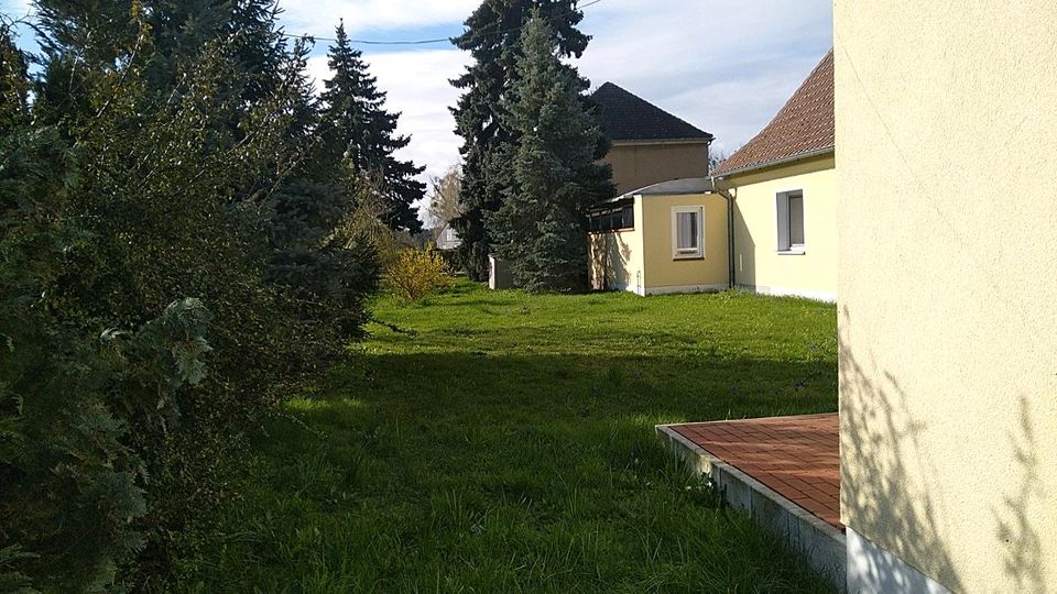 2-Zi, Küche, Bad, ca 58 m² mit Terrasse & ~250m² Gartenanteil in Zützen