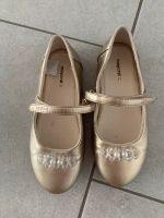 Ballerinas Mädchen Schuhe Gold Gr.31 Kr. München - Höhenkirchen-Siegertsbrunn Vorschau