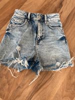 Jeans Shorts Gr 32 Kreis Ostholstein - Bad Schwartau Vorschau