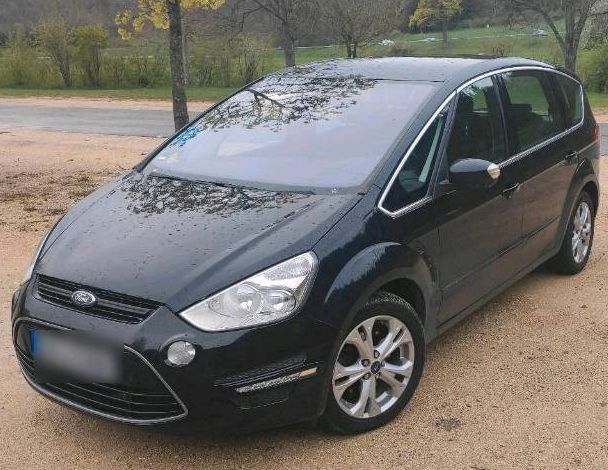 Ford S-Max 2015 Titanium 2.0 Liter 163 PS Schalter 7-Sitzer in Gammertingen