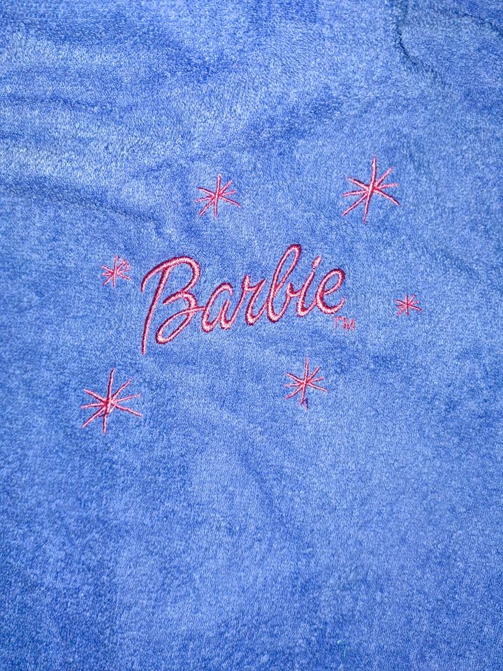 Bademantel von Barbie Gr. 140 blau in Evessen