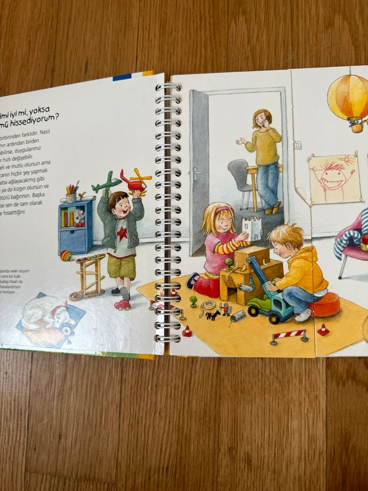 Türkisches Kinderbuch - wieso?weshalb?warum? in Ostfildern