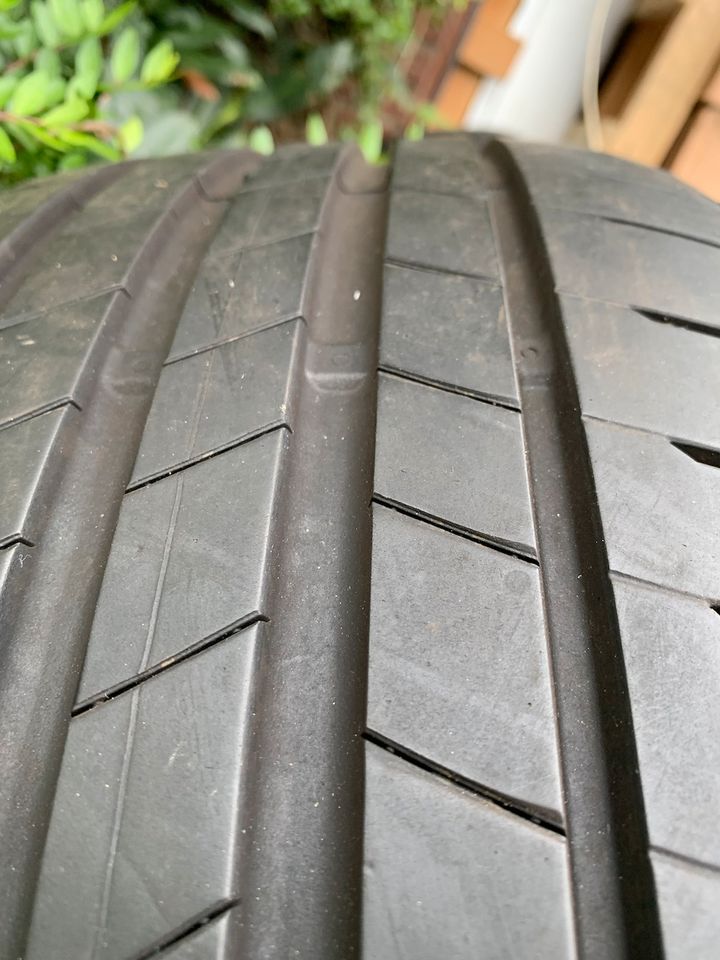 Bridgestone Sommerreifen 225/50 R17 3 St. 1 Reif. neu in Hamminkeln