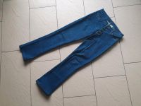 Jeans Jeanshose gerades Bein Hose Frankie B. M/38 Dresden - Gorbitz-Süd Vorschau