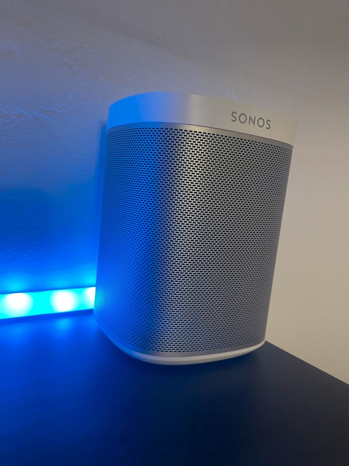 Tausche 2x SONOS PLAY 1 WEIẞ GEGEN 2x Schwarze in Poing