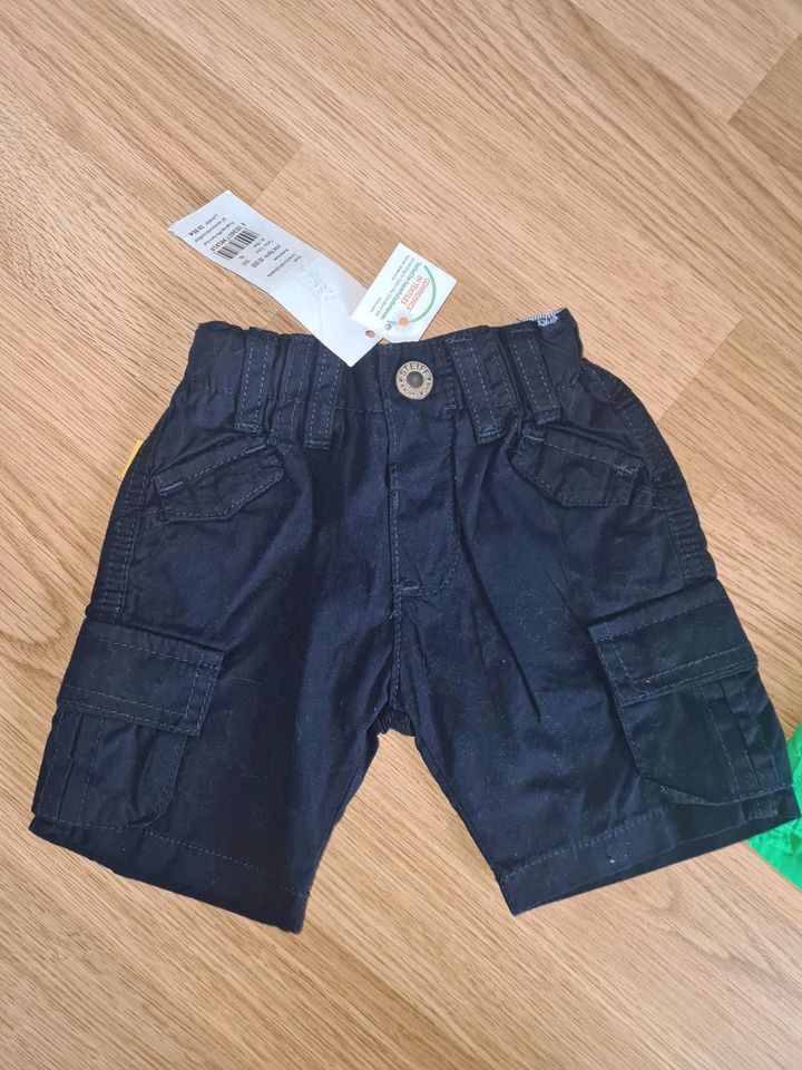 2 Steiff Hosen Shorts Gr 62 68 kurze Hose in Berlin