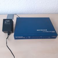 NETGEAR ProSafe VPN Firewall FVS318 8-Port 10/100 Switch Netzteil Berlin - Treptow Vorschau