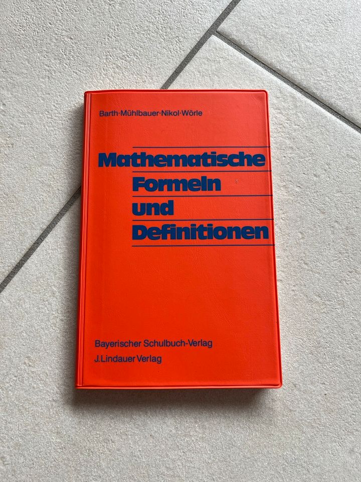 Mathematische Formeln und Definitionen in Hamburg