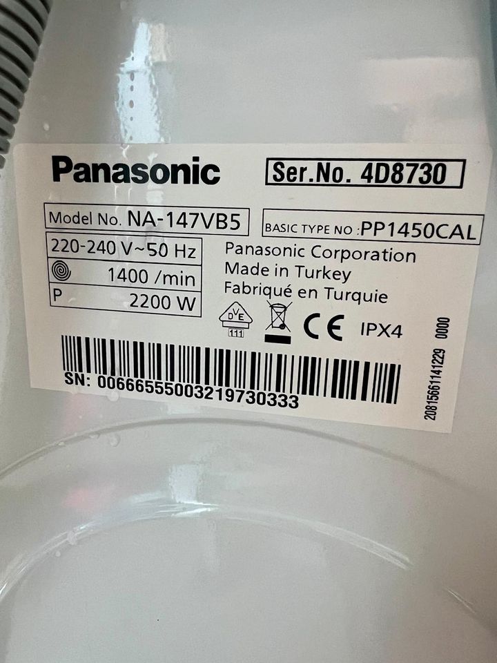 Panasonic (NA-147VB5) Waschmaschine 7kg 1400 in Leuna