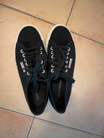 Damen Superga schwarz Größe 39 München - Sendling Vorschau
