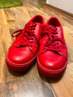 Sneaker in der Farbe rot Nordrhein-Westfalen - Bönen Vorschau