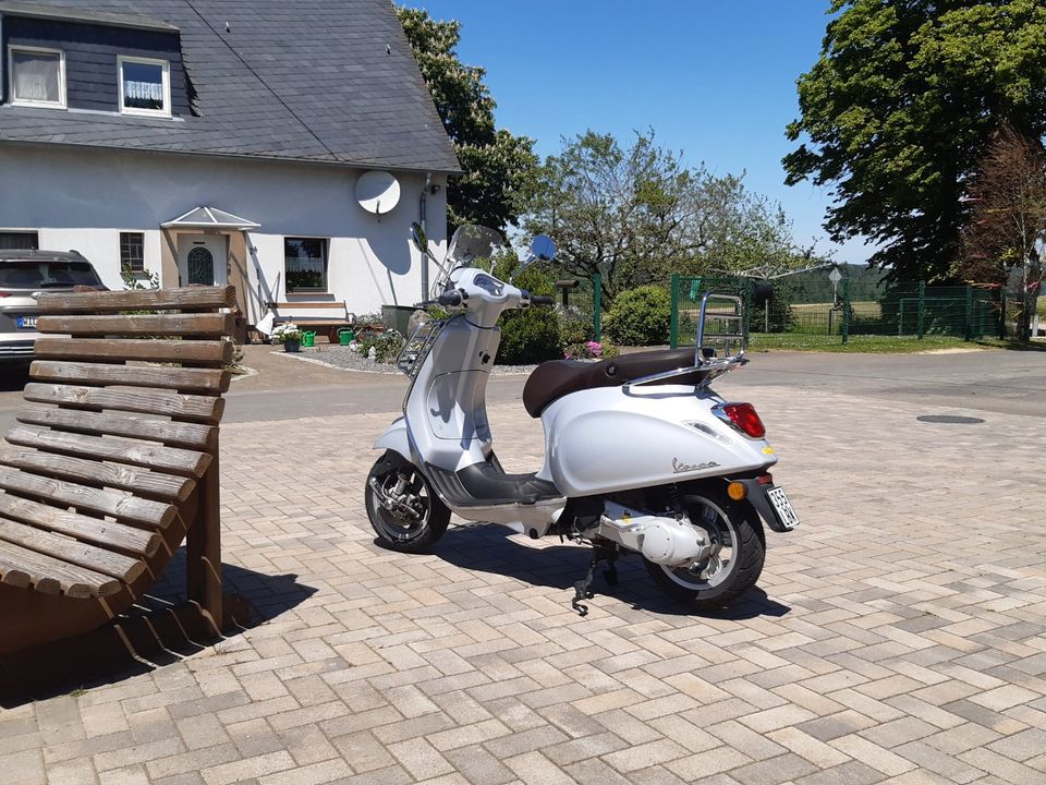 Piaggio Vespa Primavera Touring *2 Takt* sehr guter Zustand in Manderscheid (Bernkastel-Wittlich)