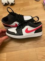 Nike Jordan Größe 38 neuwertig Friedrichshain-Kreuzberg - Kreuzberg Vorschau