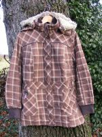 Damen Winterjacke Gr. 40/42 braun-beige kariert mt Kapuze warm Niedersachsen - Bippen Vorschau