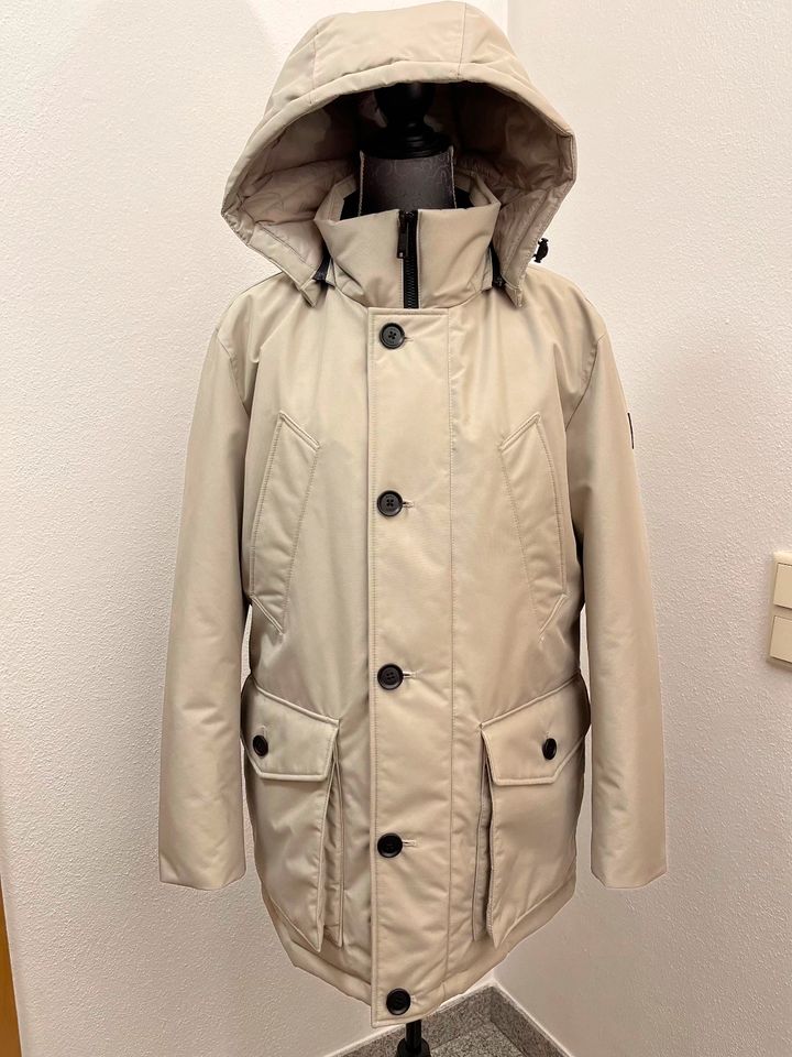 Hugo Boss Winterjacke 'Osiass' in Beige – Größe 46 - UVP: 399,-€ in Ingolstadt