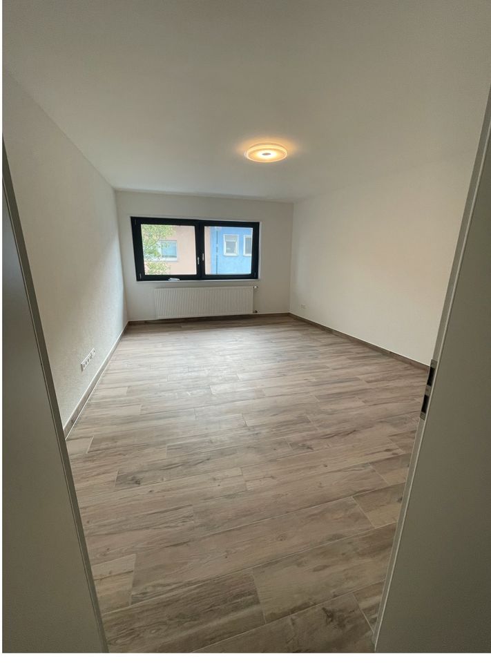 Östringen 4 Zimmer Wohnung, ab 01.06. in Östringen