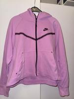 Nike Tech Fleece Jacke Flieder Nordrhein-Westfalen - Lippstadt Vorschau
