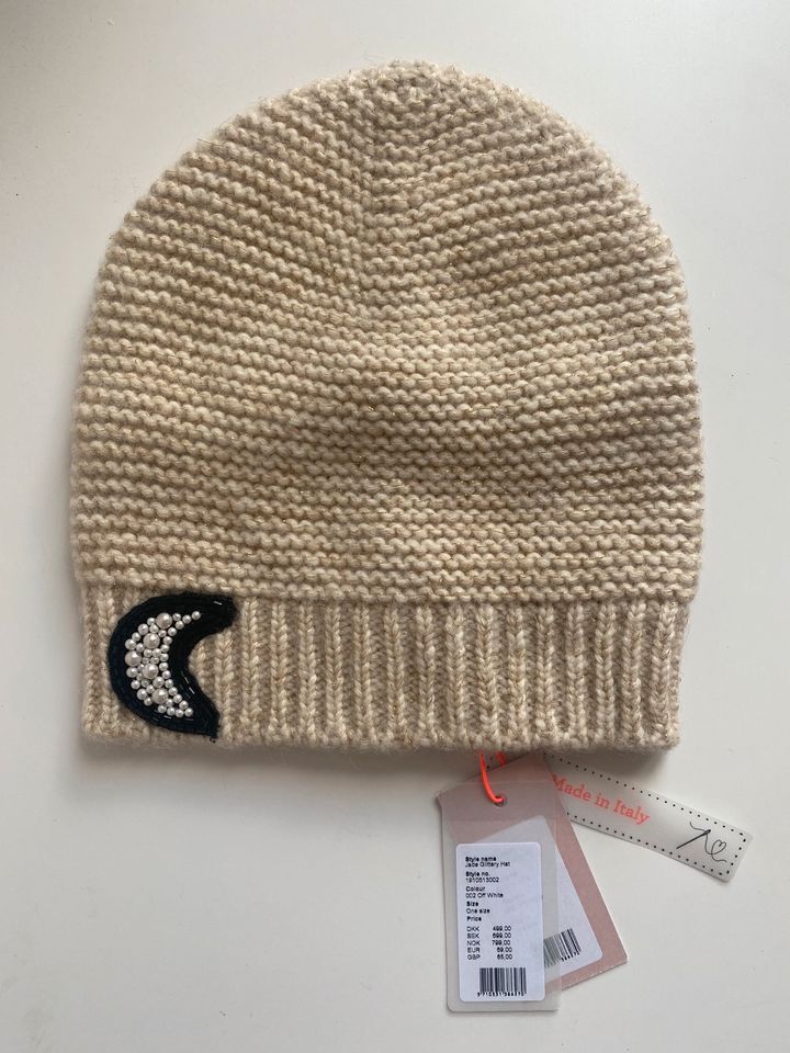 Beige Mütze mit Goldfäden von Becksöndergaard Jade Glittery Hat in Pankow -  Prenzlauer Berg | eBay Kleinanzeigen ist jetzt Kleinanzeigen