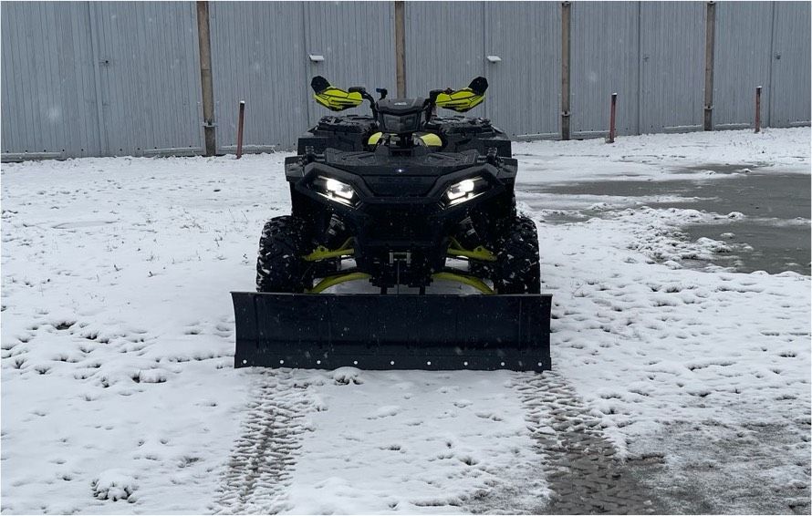 Polaris Sportsman XP 1000 S 55“ +Garage +Schneeschild +HeckBox in Braunsbedra