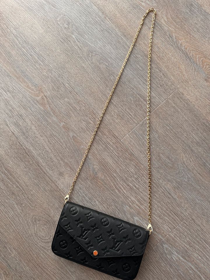 Louis Vuitton Kette  Félicie Pochette in Chemnitz