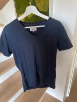 Tommy Hilfiger T-Shirt Gr.M blau Sachsen - Radebeul Vorschau