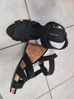 Keilabsatz Sandalen Gr. 36 TOP schwarz Absatz Bayern - Jettingen-Scheppach Vorschau