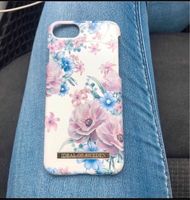 iPhone 8 Handyhülle Case Handy Hülle IDAEL OF SWEDEN Blumenmuster Nordrhein-Westfalen - Ense Vorschau