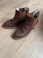Tamaris Stiefeletten braun Gr. 38 Stiefel Absatz Nordrhein-Westfalen - Baesweiler Vorschau