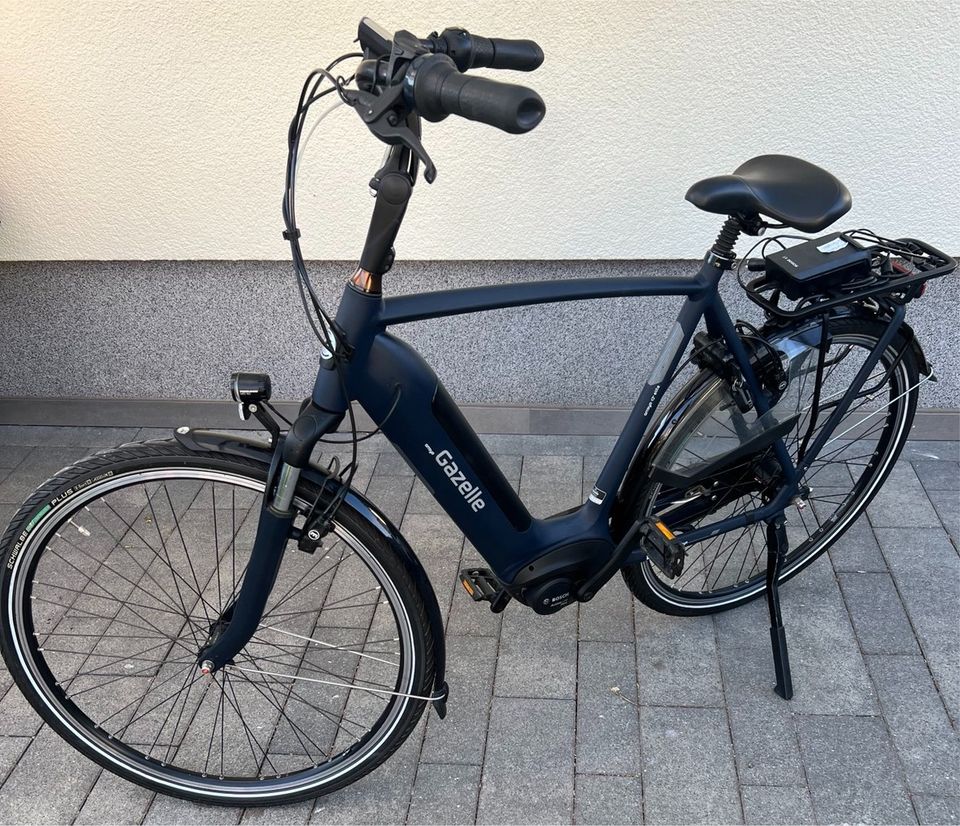 GAZELLE ARROYO C7+ HMB ELITE E BIKE,BOSCH MOTOR 50NM,500WH,RH 61 in Marl