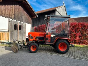 Traktor mit Anhänger, Licht und Hupe in Bayern - Welden