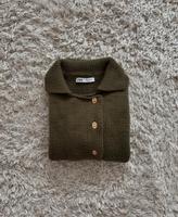 Strickjacke mit Goldknöpfen ZARA Düsseldorf - Eller Vorschau