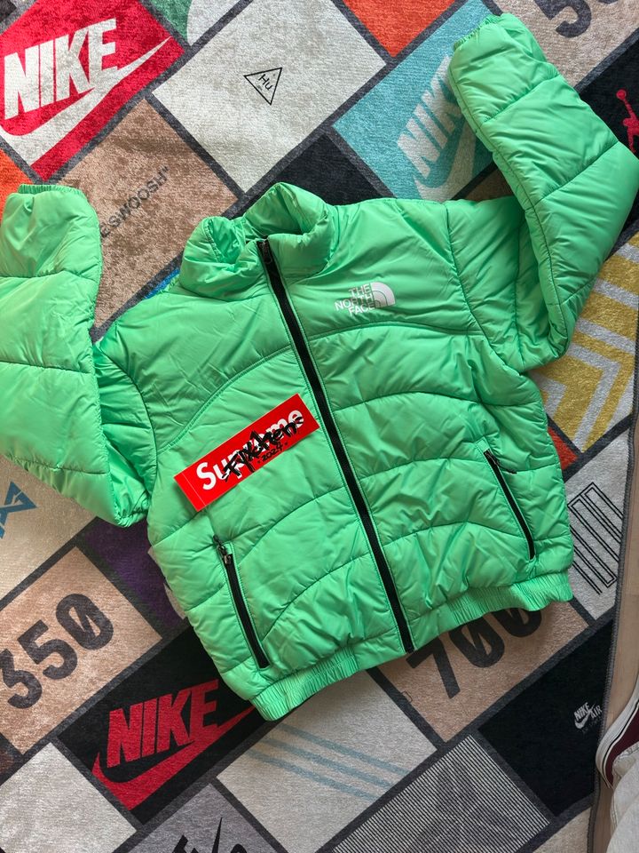 The North Face NSE 2000 Jacke Mantel Puffer Parka Coat TNF in Rösrath