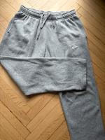 Nike Jogger Hessen - Butzbach Vorschau